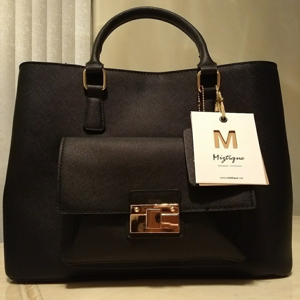SOLD Perfect Black Elegant School Work Purse